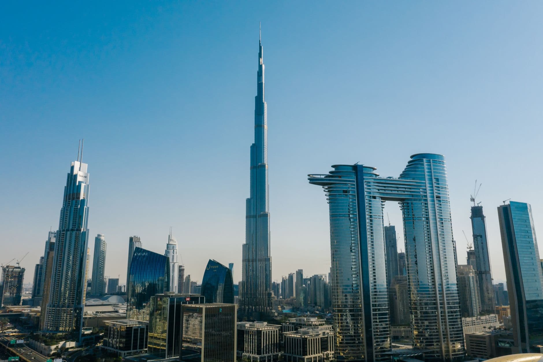 Permis international Dubai 2026 avec supercars Lamborghini Ferrari location legale
