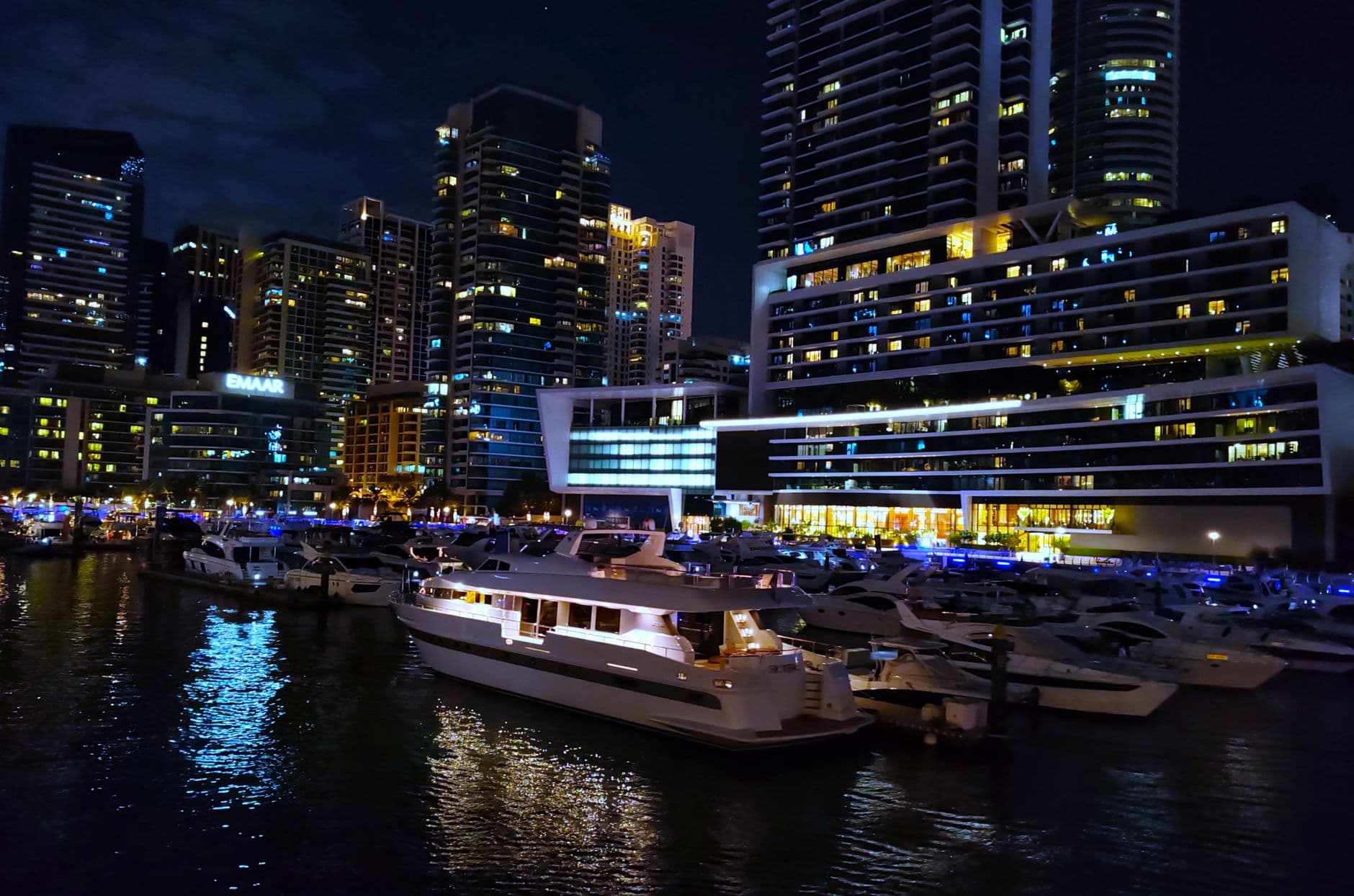 Location Yacht Dubai 2026 : Prix et Services Premium